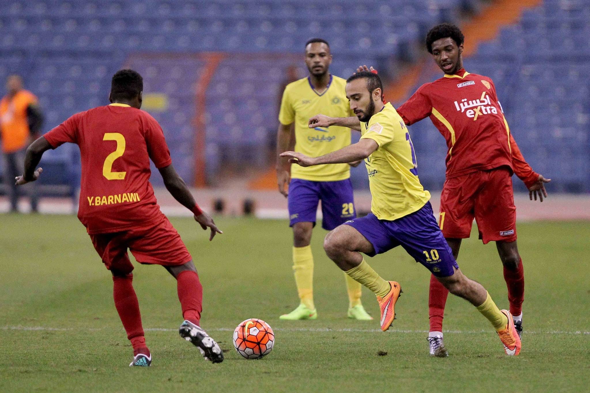 إدارة النصر تطيح بالمدرب الحالي