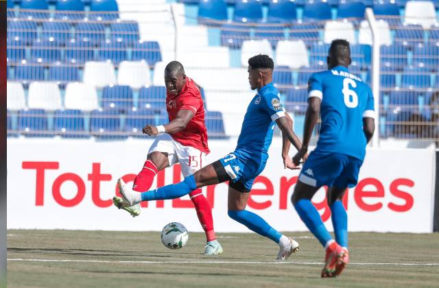 تأجيل مباراة الأهلي والهلال