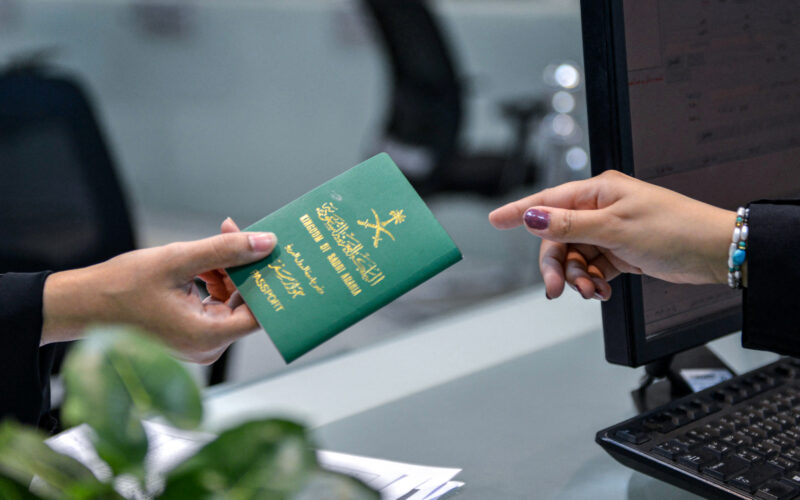 برابط فعال .. رابط وخطوات الاستعلام عن تأشيرة السعودية برقم الجواز visa.mofa.gov.sa